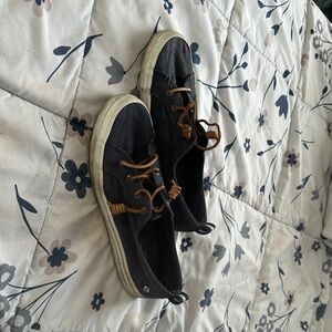 Casual Black Canvas Sneakers with Brown Laces